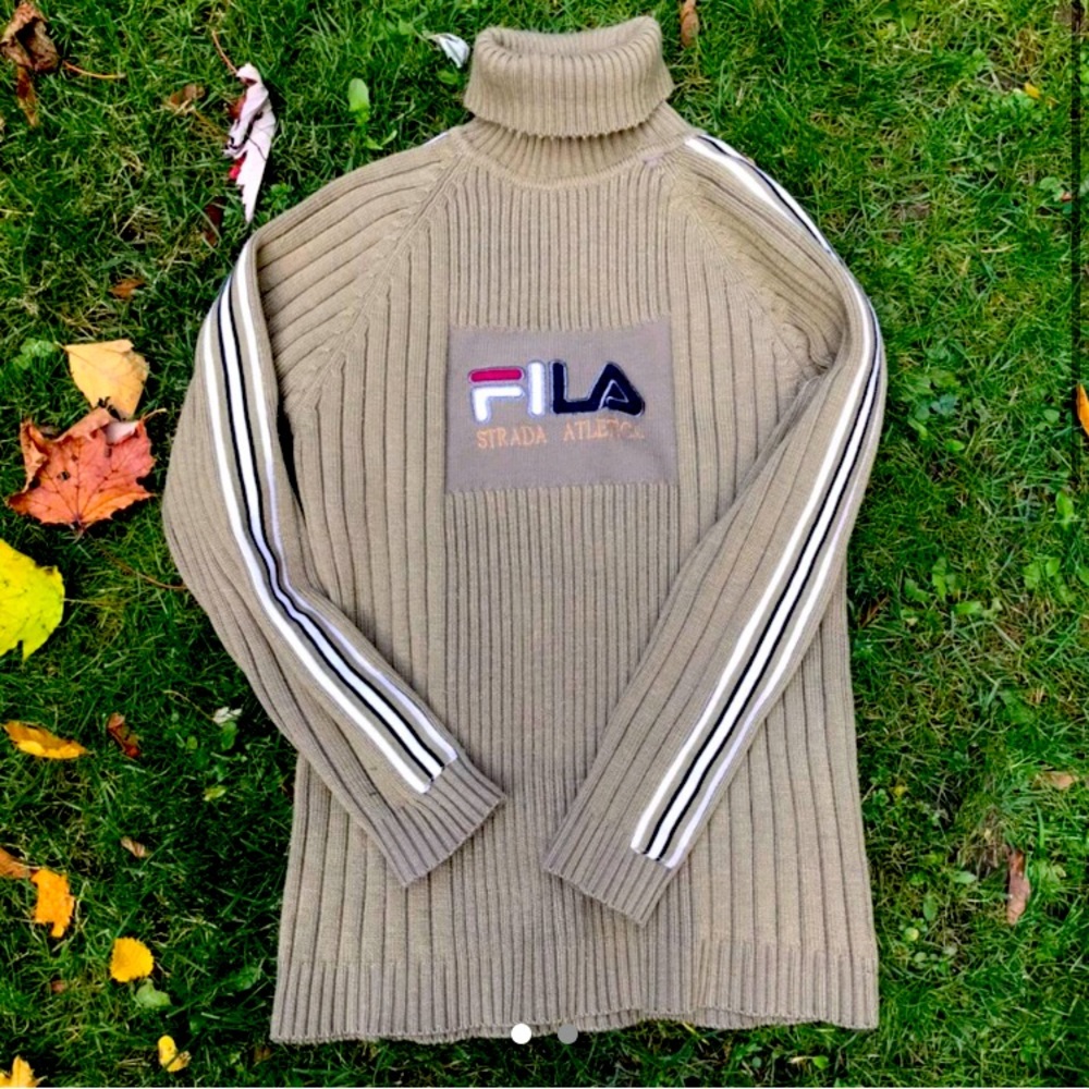 Fila vintage turtleneck
